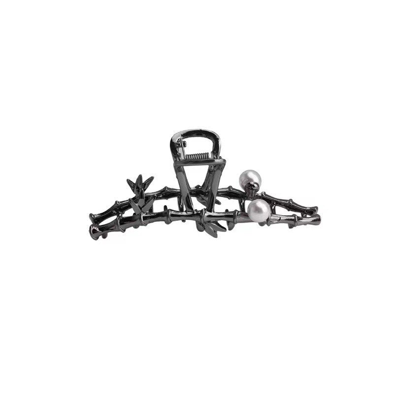 Metal Hollow Out Circle Love Heart Star Big Shark Clip for Women Girl Daily Jewelry Autumn Winter Headdress